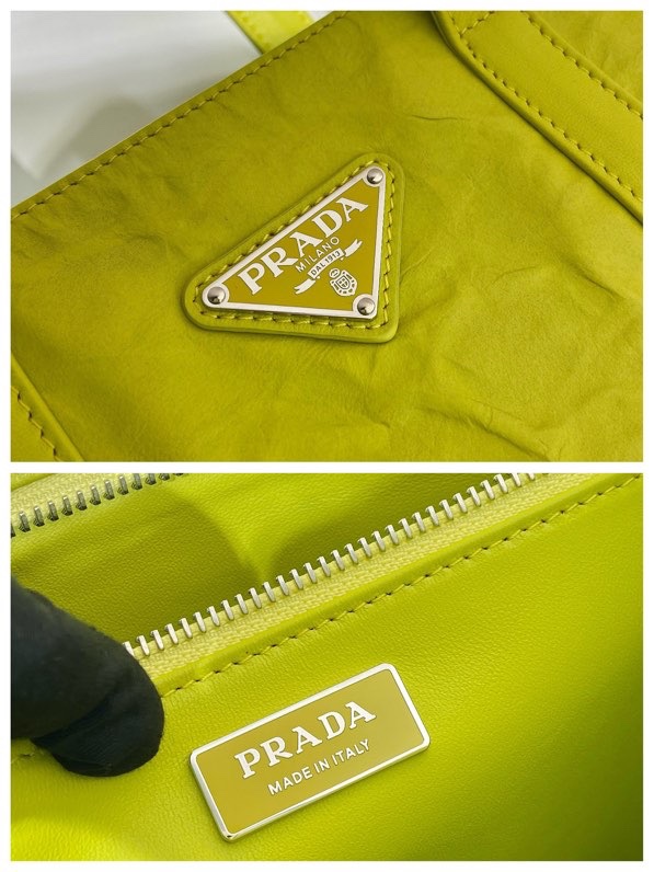 Prada Tote Bags